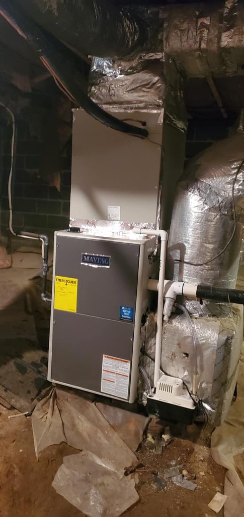 Gas furnace installed in a tight utility space